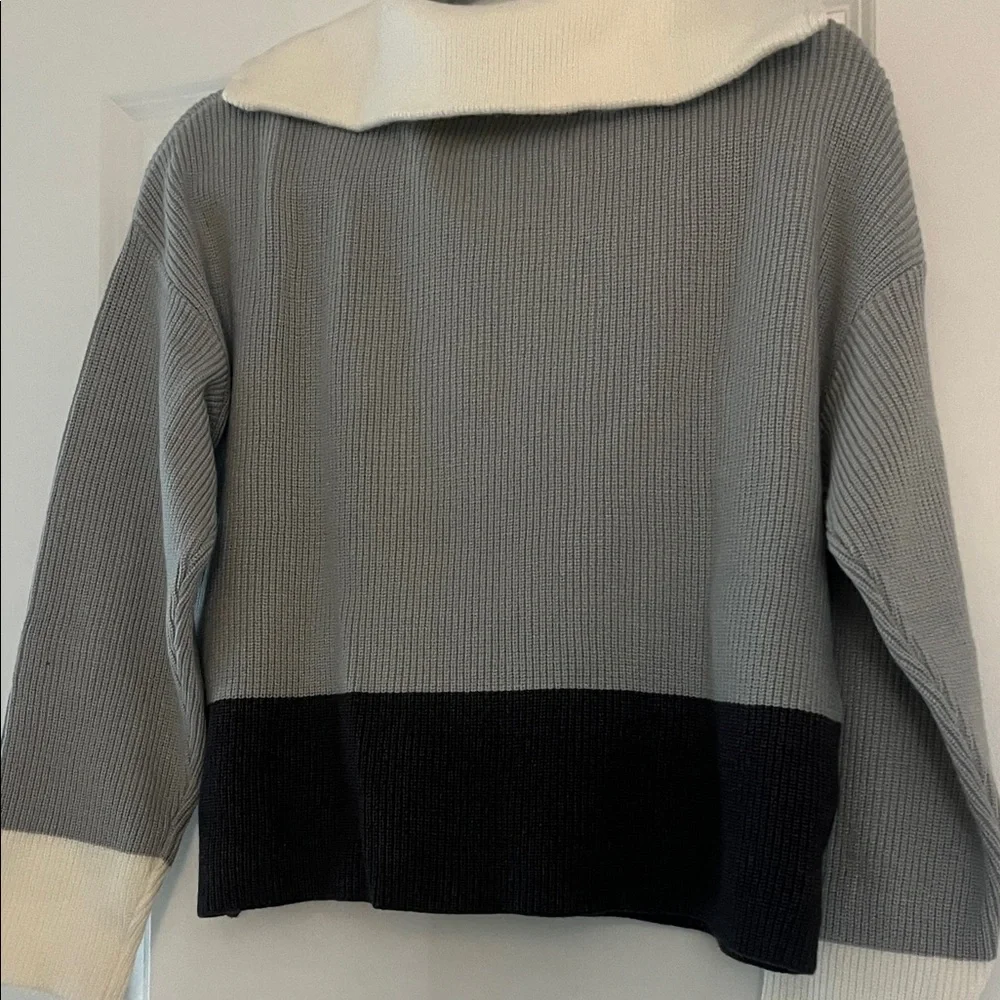 Marc New York Gray and Black Zip-Up Sweater never worn sz M - Picture 4 of 4